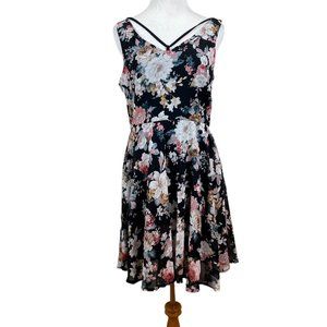 Papillon Dress M Black Floral Georgette Strappy V-Neck Sleeveless Above Knee New